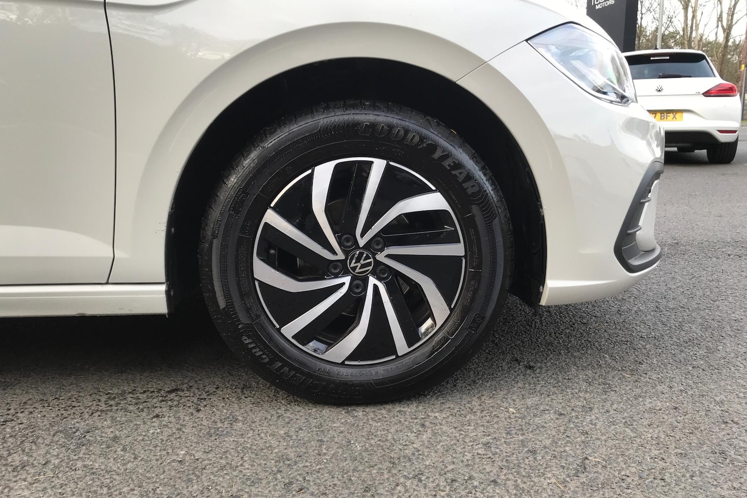 Used Volkswagen Polo 2024 for sale - 77527927: Photo 3