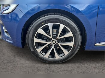 Used Renault Clio 2021 for sale - 78321487: Photo