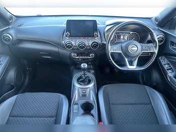 Used Nissan Juke 2023 for sale - 76598384: Photo