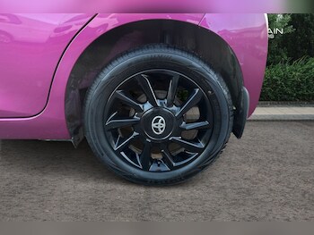 Used Toyota AYGO 2018 for sale - 77527925: Photo