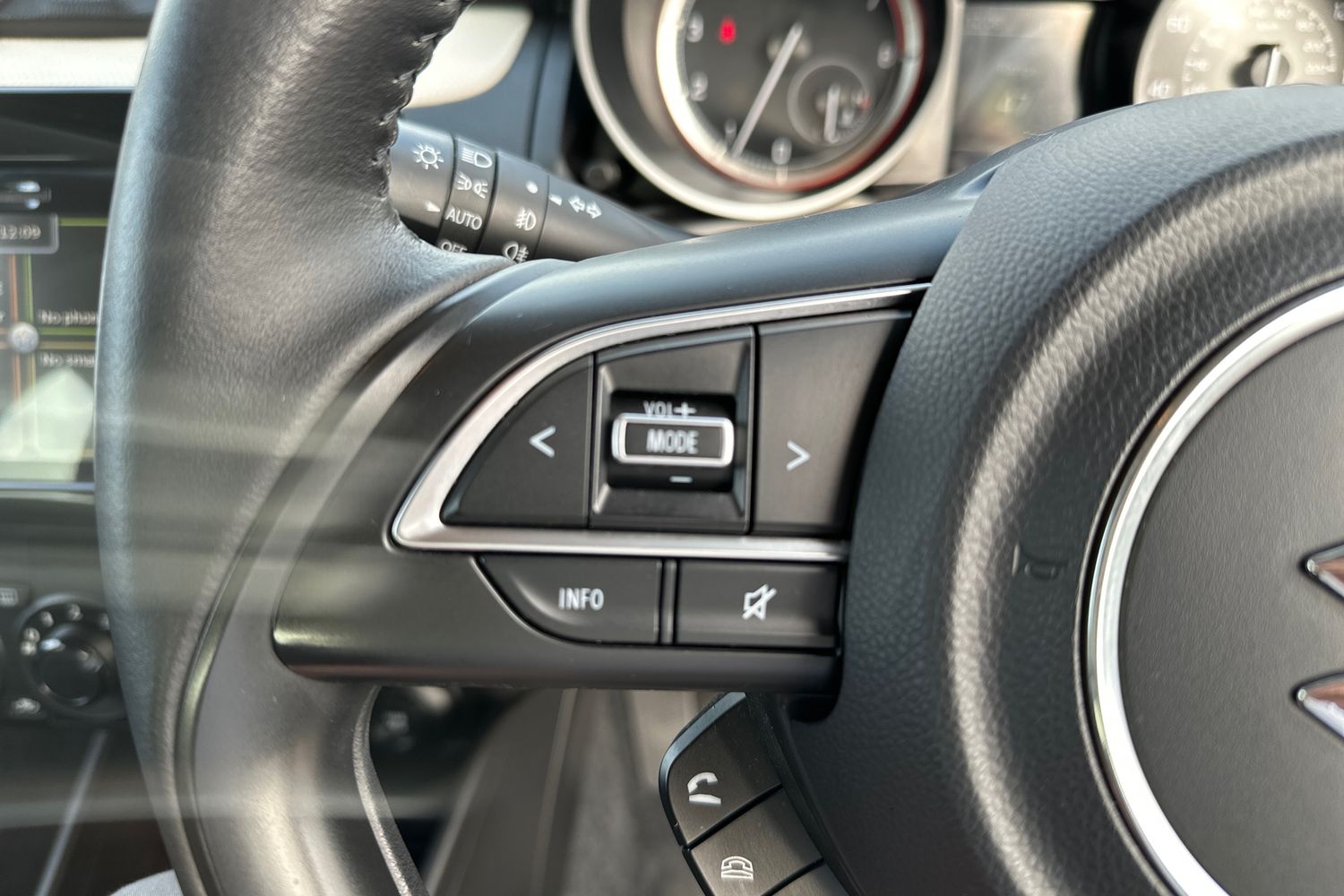 Used Suzuki Swift 2020 for sale - 76087651: Photo 15