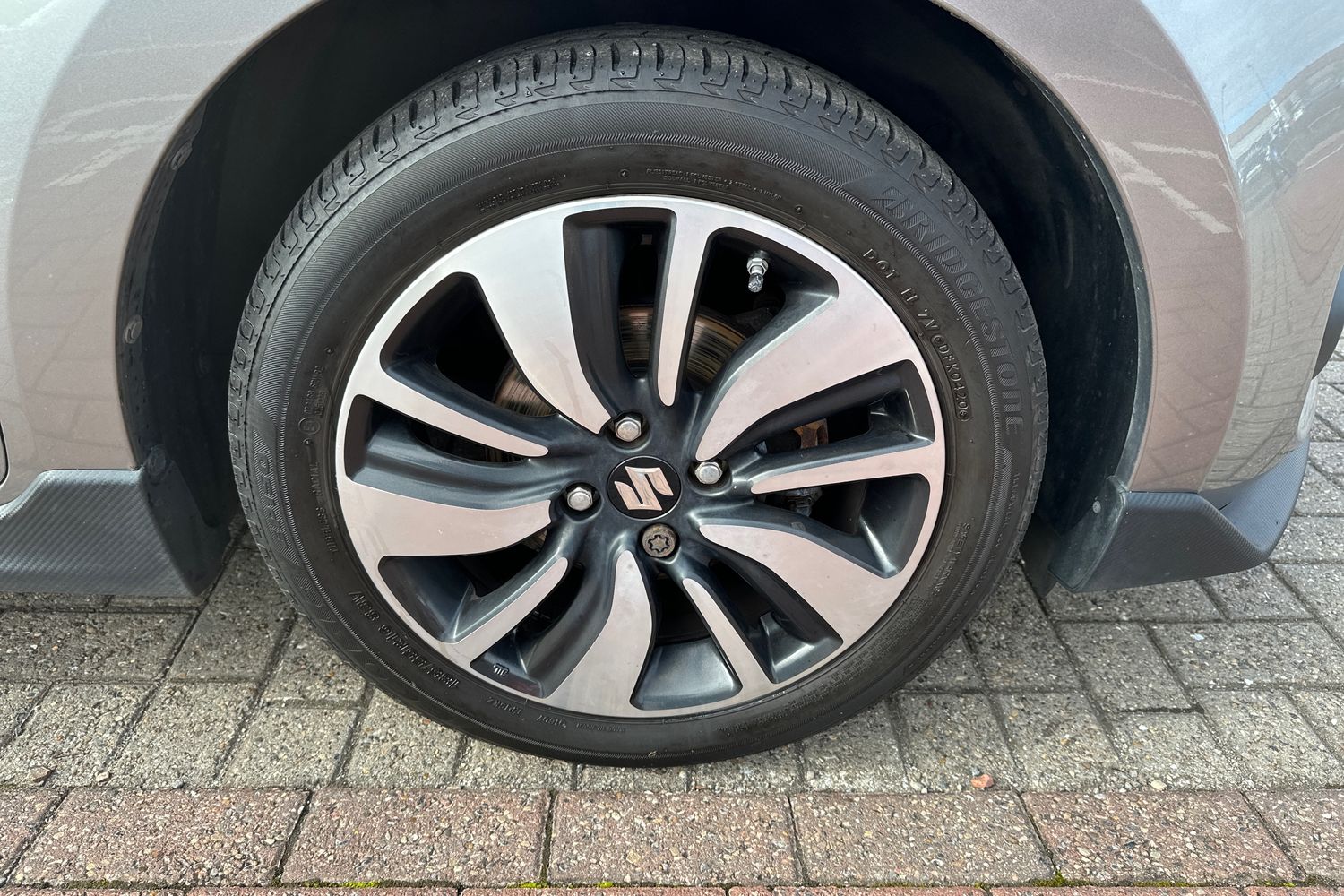 Used Suzuki Swift 2020 for sale - 76087651: Photo 3