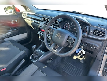 Used Citroen C3 2021 for sale - 76155975: Photo