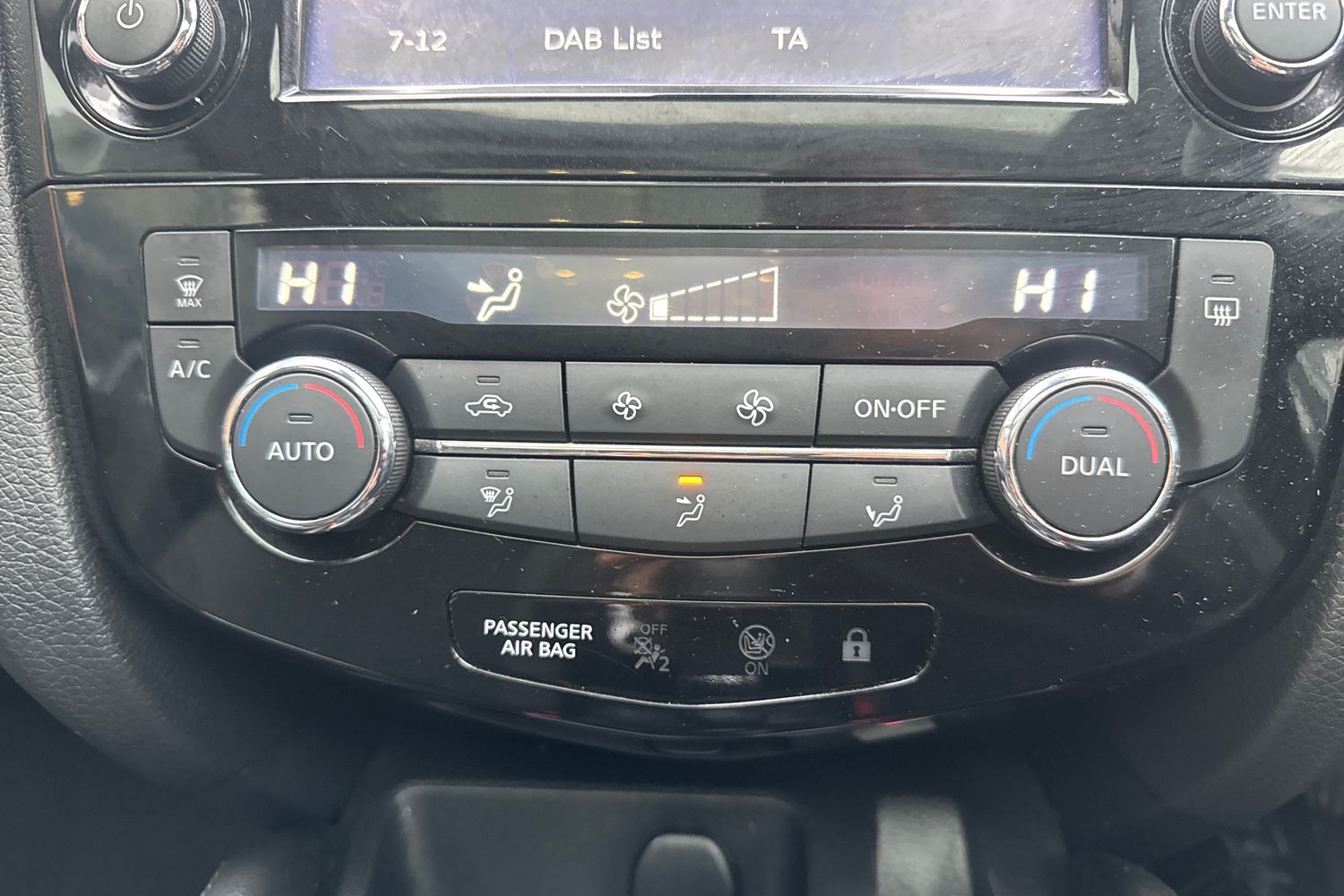 Used Nissan Qashqai 2018 for sale - 77797332: Photo 19