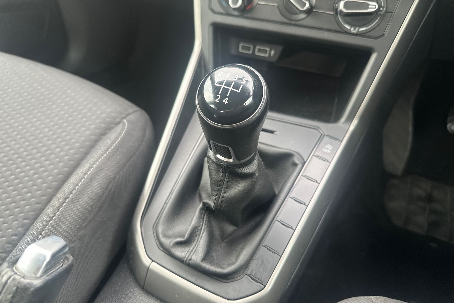 Used Volkswagen Polo 2019 for sale - 76476210: Photo 14