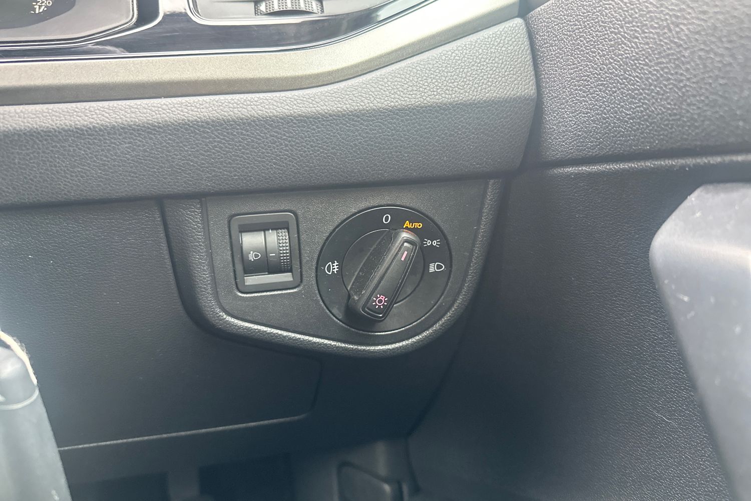 Used Volkswagen Polo 2019 for sale - 76476210: Photo 16