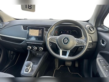 Used Renault Zoe 2020 for sale - 76193706: Photo