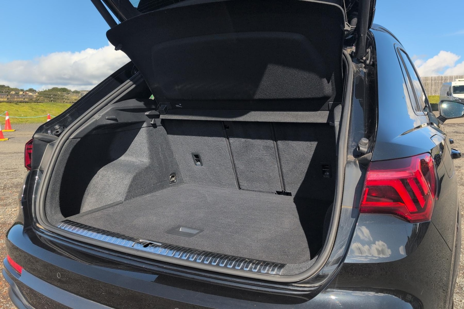 Used Audi Q3 2022 for sale - 76732612: Photo 19