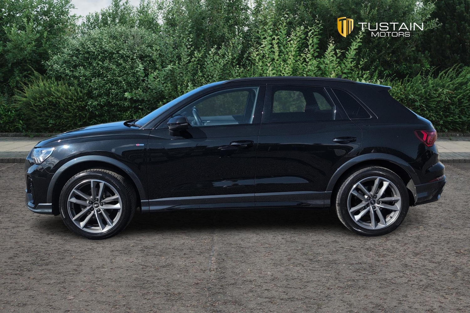 Used Audi Q3 2022 for sale - 76732612: Photo 9