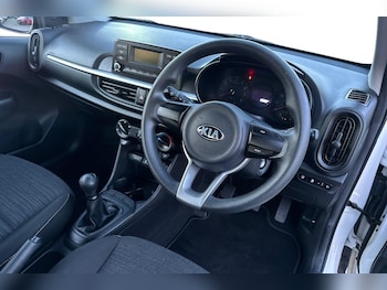 Used Kia Picanto 2018 for sale - 76851823: Photo