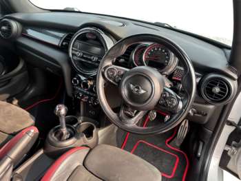 Used MINI Hatch 2018 for sale - 74839904: Photo