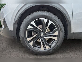 Used Peugeot 2008 2020 for sale - 78755988: Photo