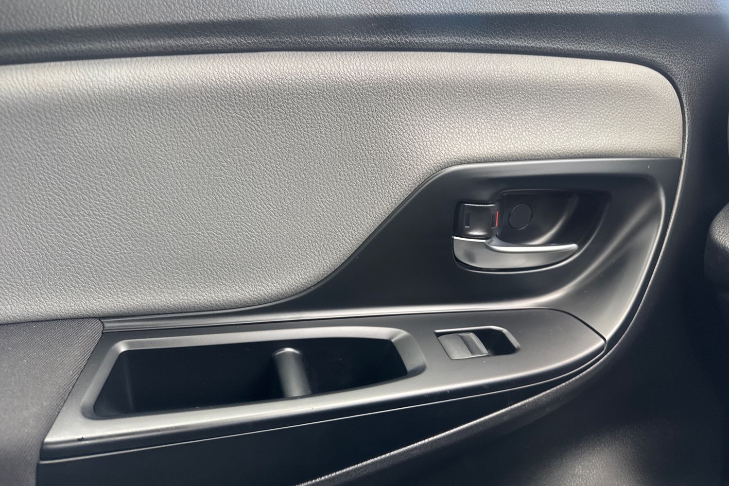 Used Toyota Yaris 2018 for sale - 76588114: Photo 17