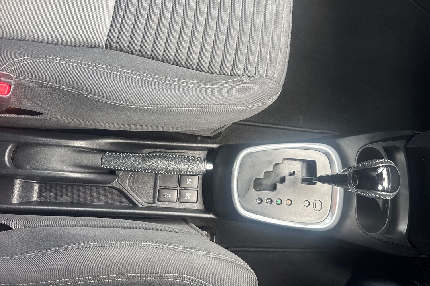 Used Toyota Yaris 2018 for sale - 76588114: Photo 21