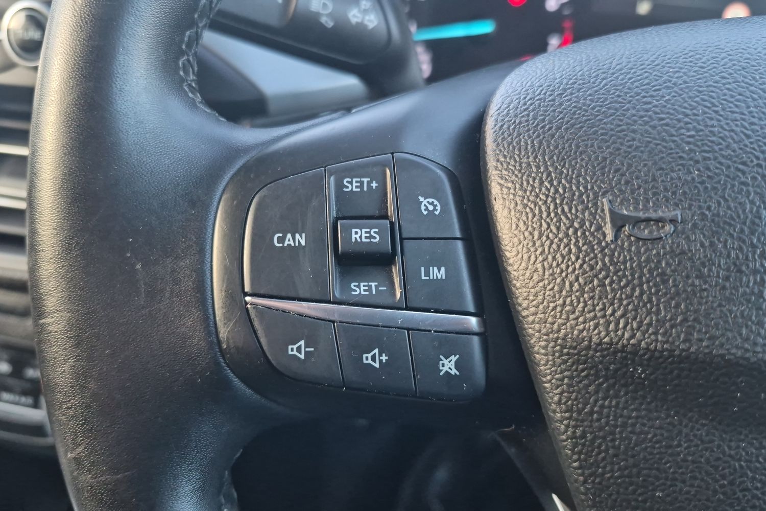 Used Ford Focus 2023 for sale - 77675210: Photo 20