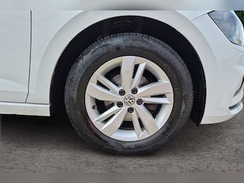 Used Volkswagen Polo 2018 for sale - 79555911: Photo