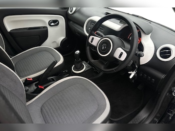 Used Renault Twingo 2016 for sale - 77000389: Photo