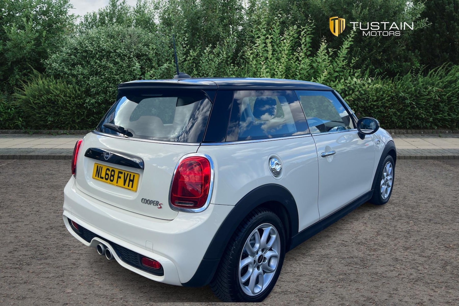 Used MINI Hatch 2018 for sale - 76243456: Photo 12