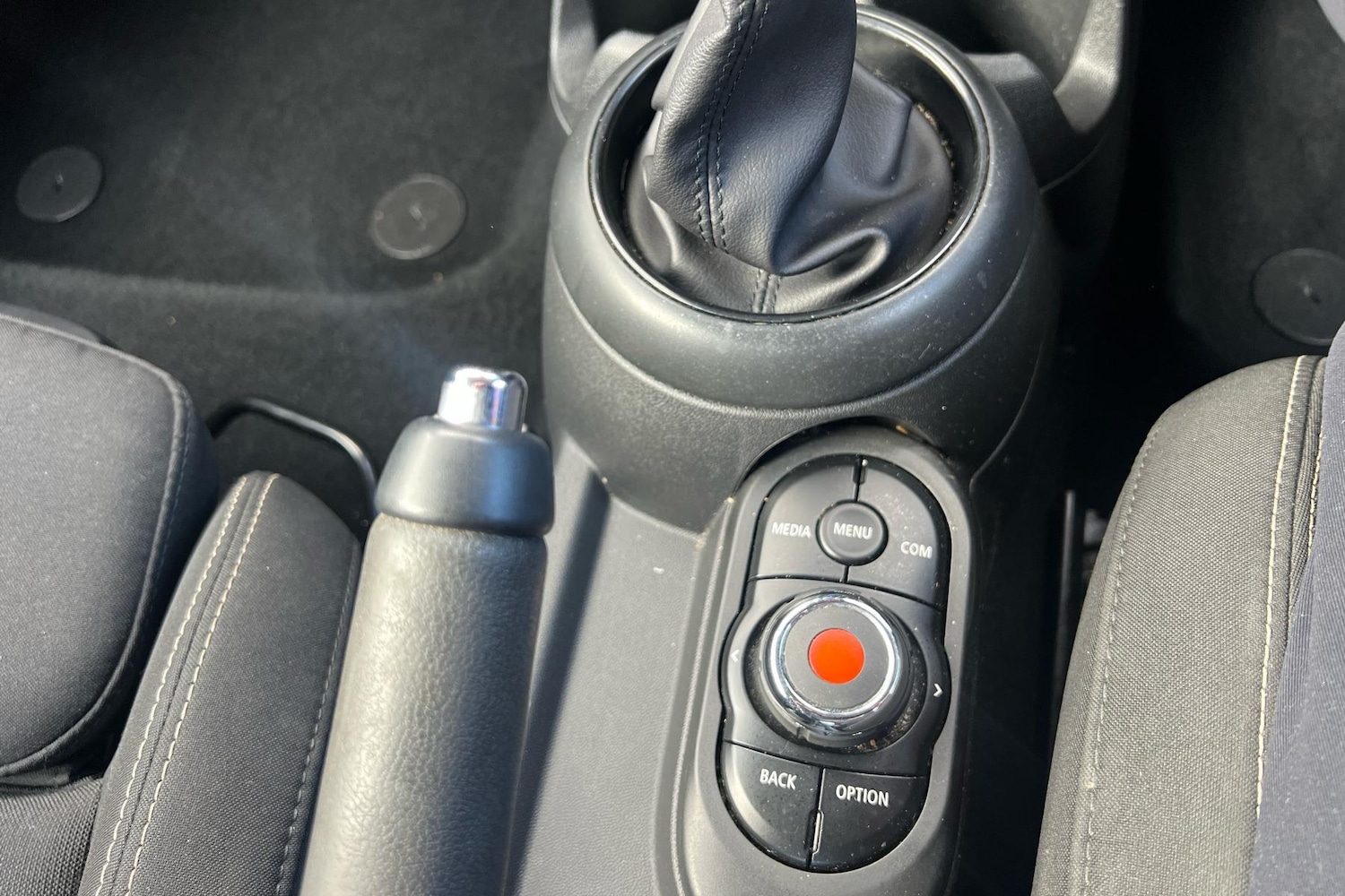 Used MINI Hatch 2018 for sale - 76243456: Photo 17