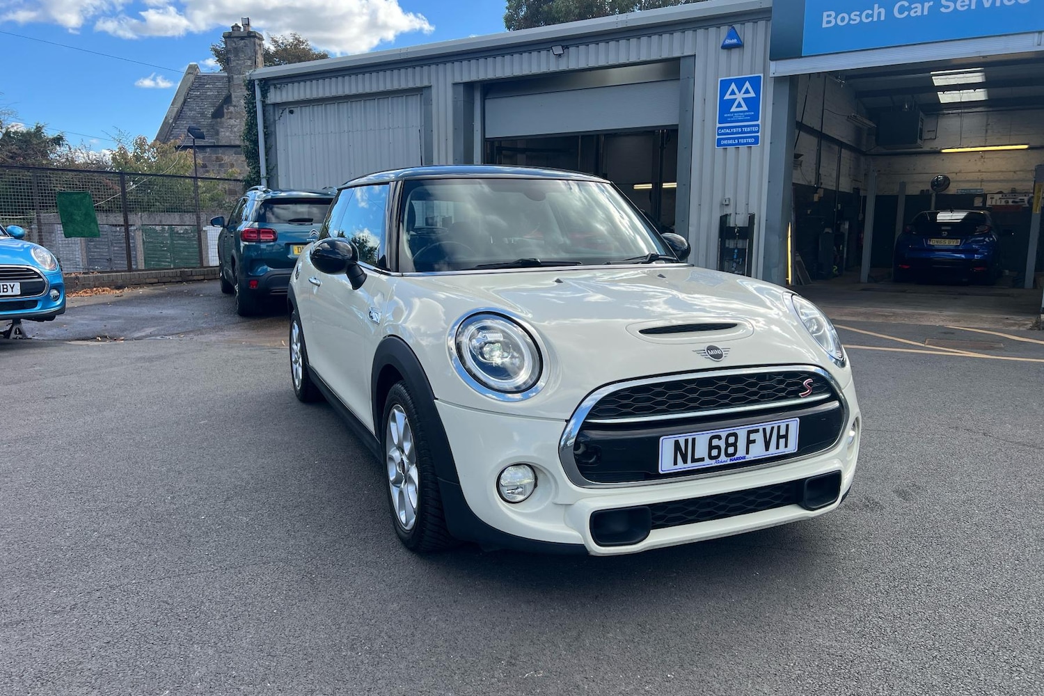 Used MINI Hatch 2018 for sale - 76243456: Photo 19