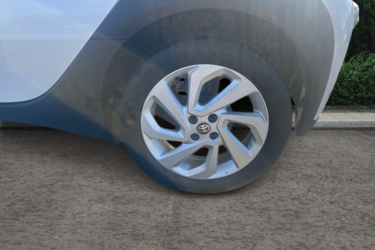 Used Toyota Aygo X 2022 for sale - 75930620: Photo 3