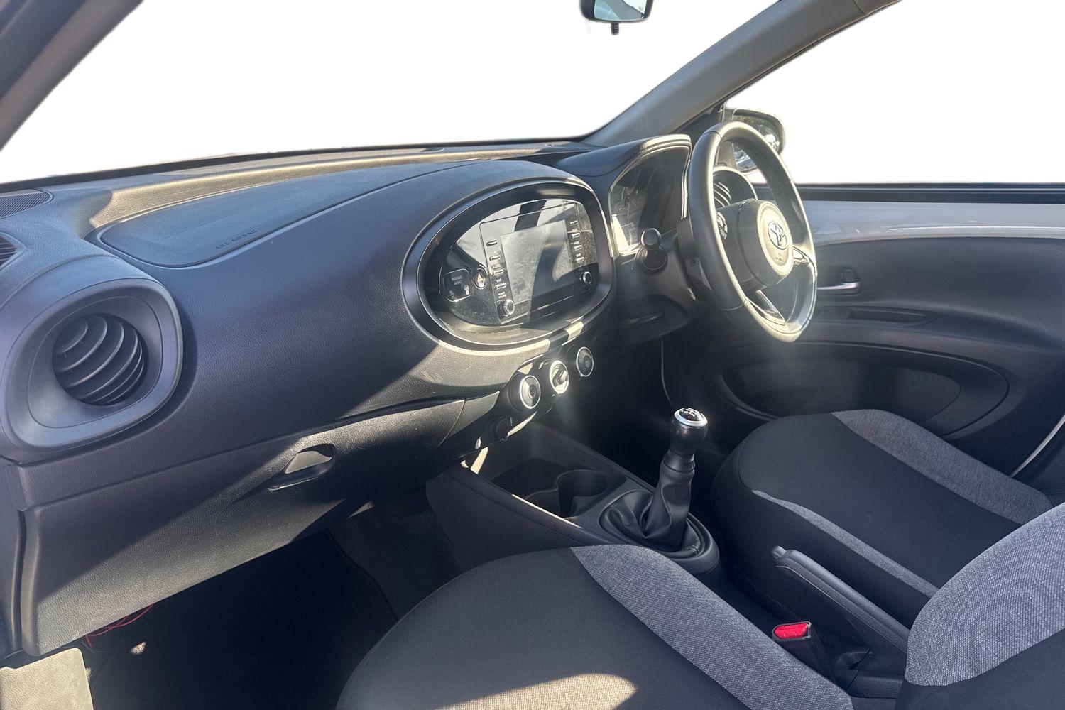 Used Toyota Aygo X 2022 for sale - 75930620: Photo 5