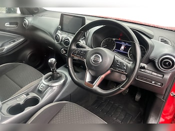 Used Nissan Juke 2021 for sale - 76133475: Photo 2