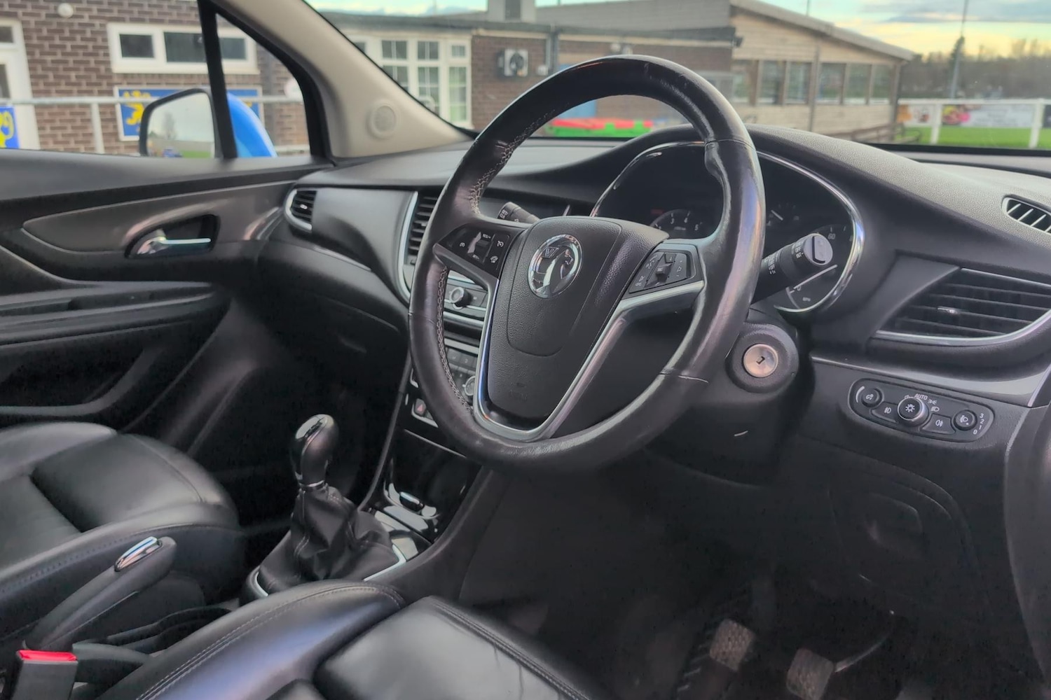 Used Vauxhall Mokka X 2017 for sale - 77076875: Photo 2