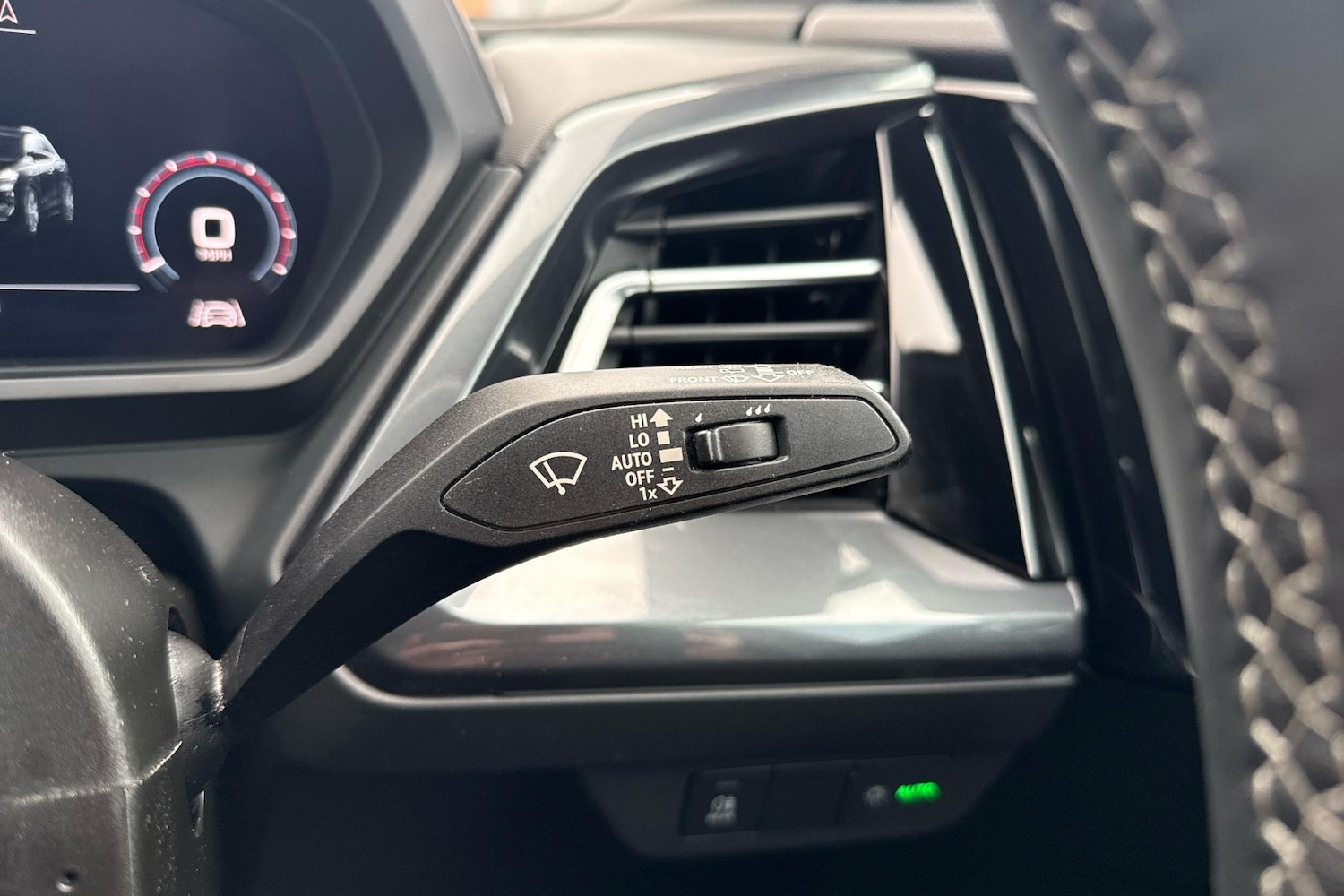 Used Audi Q4 e-tron 2023 for sale - 76351484: Photo 18