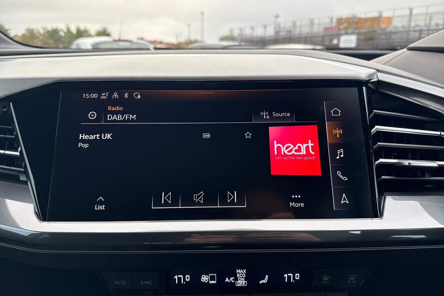 Used Audi Q4 e-tron 2023 for sale - 76351484: Photo 21