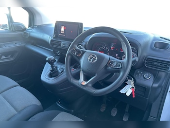 Used Vauxhall Combo 2021 for sale - 76649410: Photo