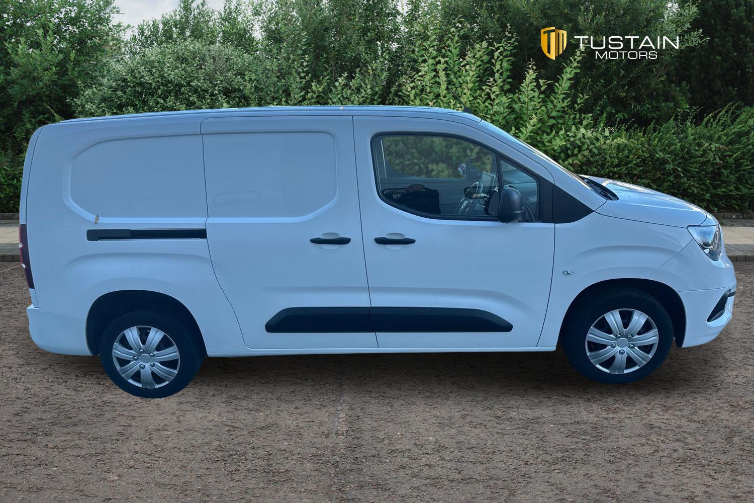 Used Vauxhall Combo 2021 for sale - 76649410: Photo 8