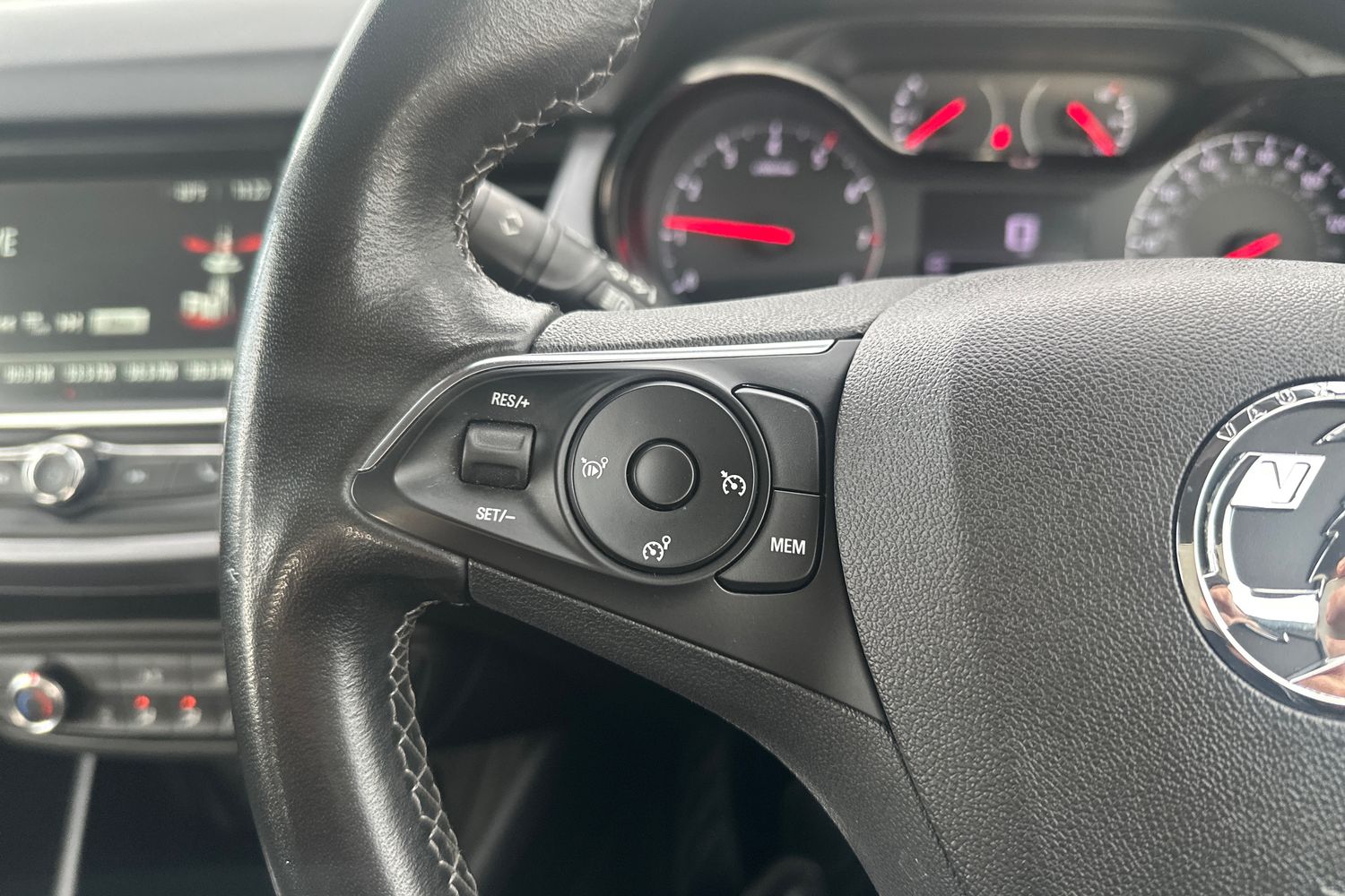 Used Vauxhall Crossland 2022 for sale - 76955378: Photo 18