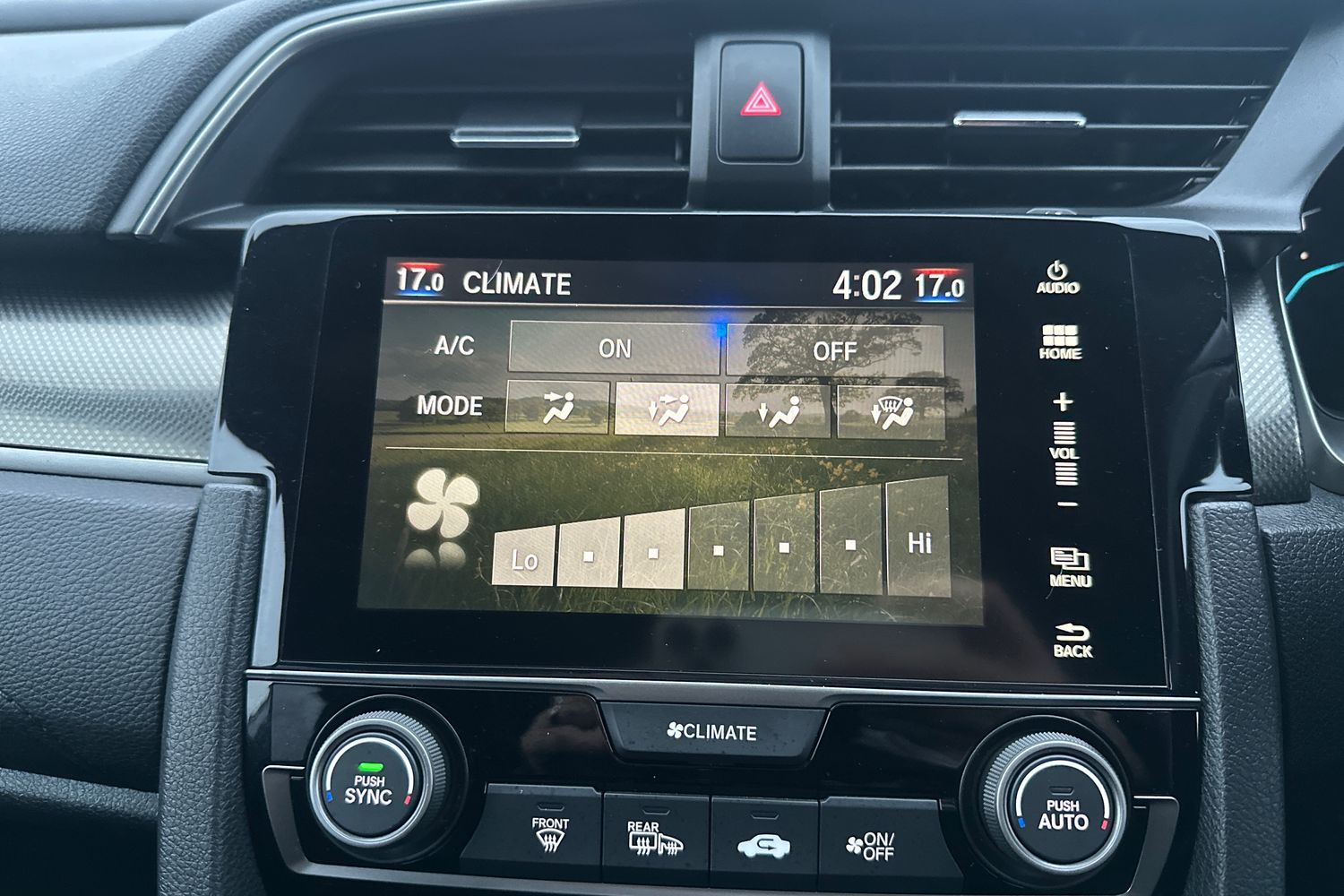 Used Honda Civic 2019 for sale - 76411508: Photo 23