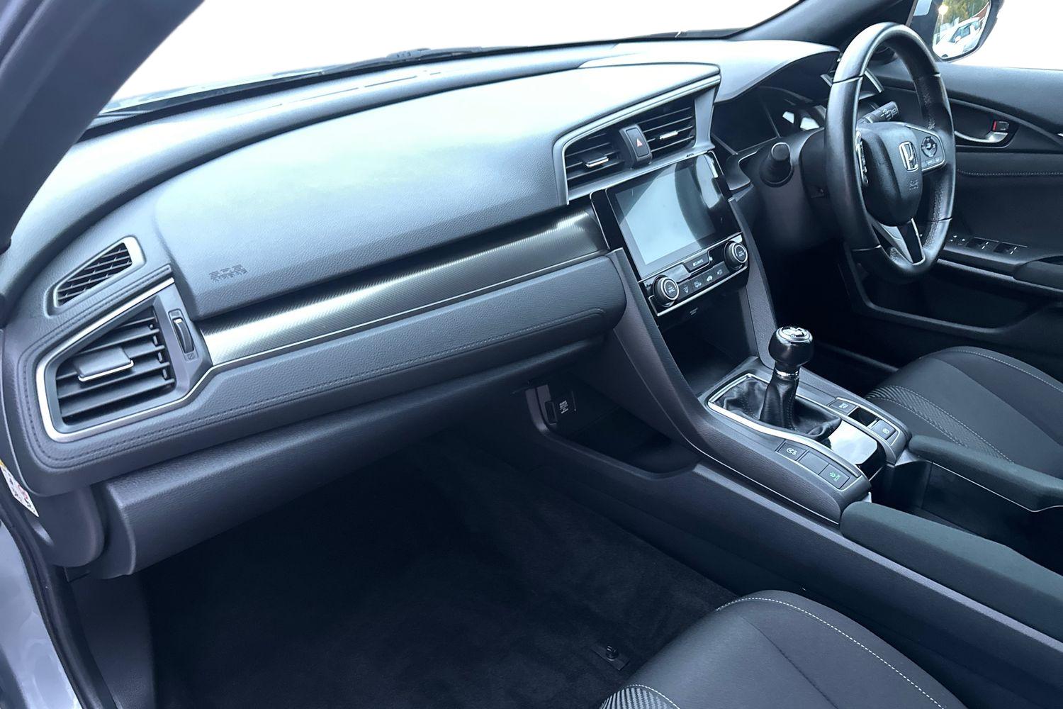 Used Honda Civic 2019 for sale - 76411508: Photo 5