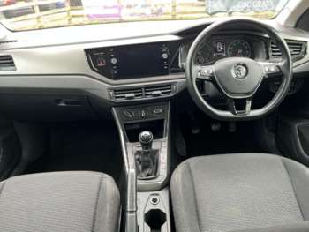 Used Volkswagen Polo 2018 for sale - 74613081: Photo