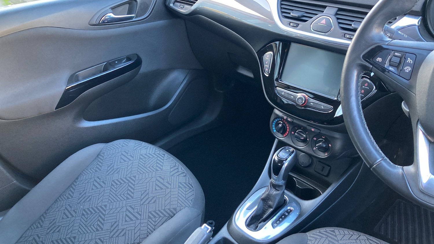 Used Vauxhall Corsa 2018 for sale - 77087272: Photo 14