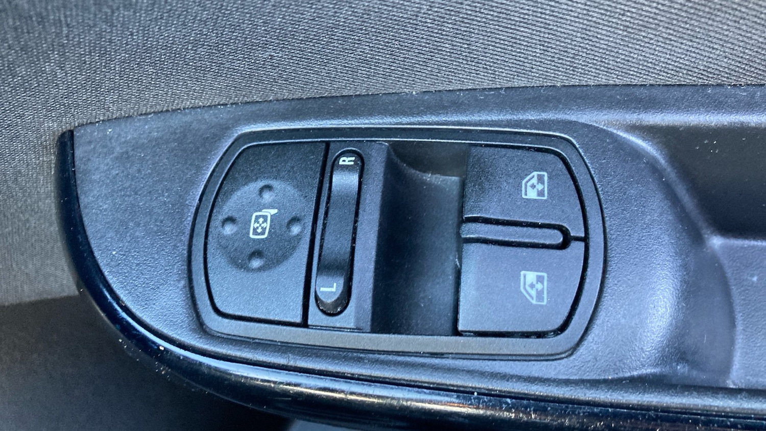 Used Vauxhall Corsa 2018 for sale - 77087272: Photo 27