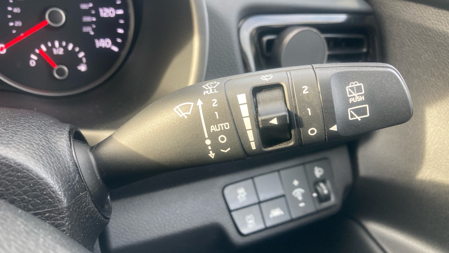 Used Kia Rio 2020 for sale - 76414940: Photo 24