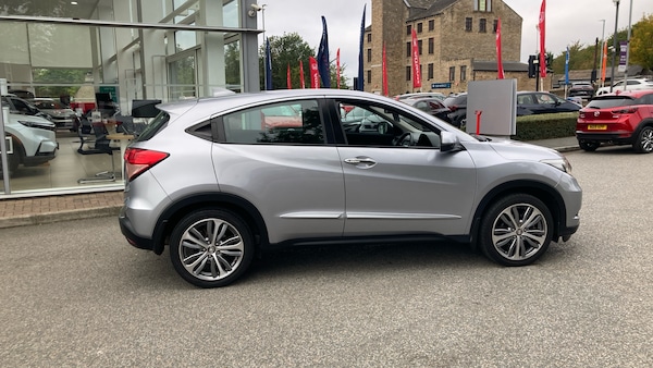 Used Honda HR-V 2018 for sale - 76232266: Photo 18