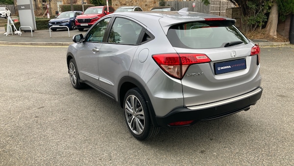 Used Honda HR-V 2018 for sale - 76232266: Photo 29