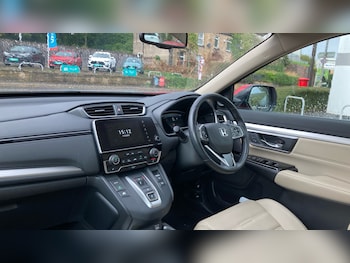 Used Honda CR-V 2023 for sale - 76161827: Photo 2