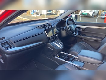 Used Honda CR-V 2021 for sale - 76960657: Photo