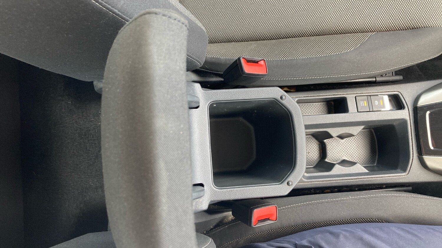 Used Volkswagen T-Roc 2020 for sale - 76319523: Photo 37