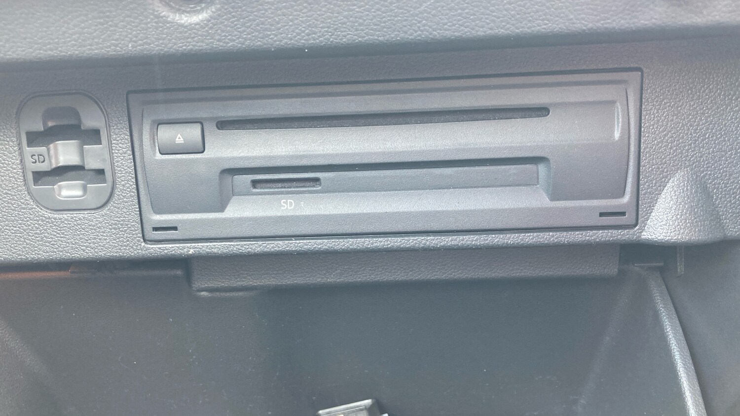 Used Volkswagen T-Roc 2020 for sale - 76319523: Photo 38