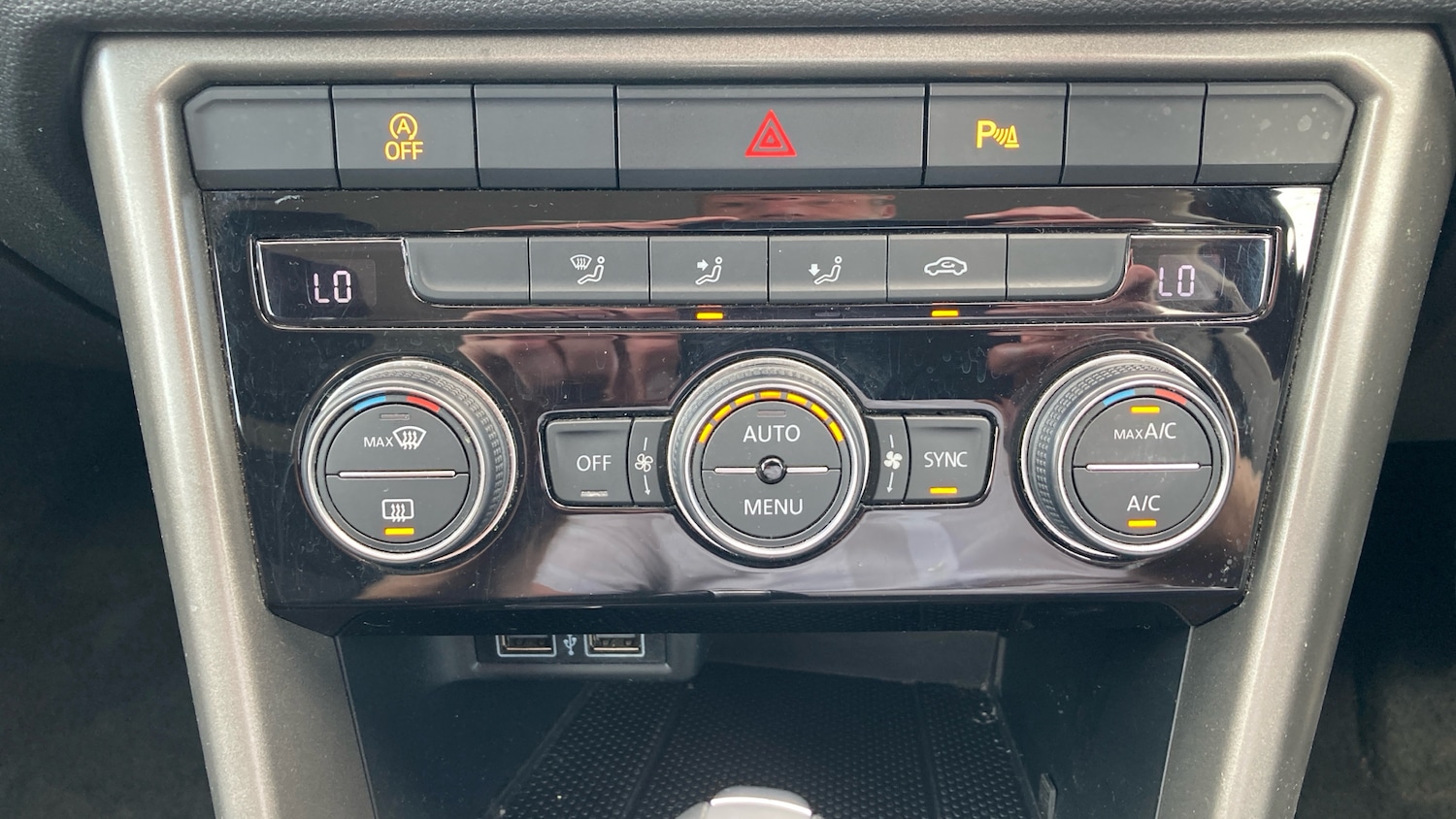 Used Volkswagen T-Roc 2020 for sale - 76319523: Photo 41