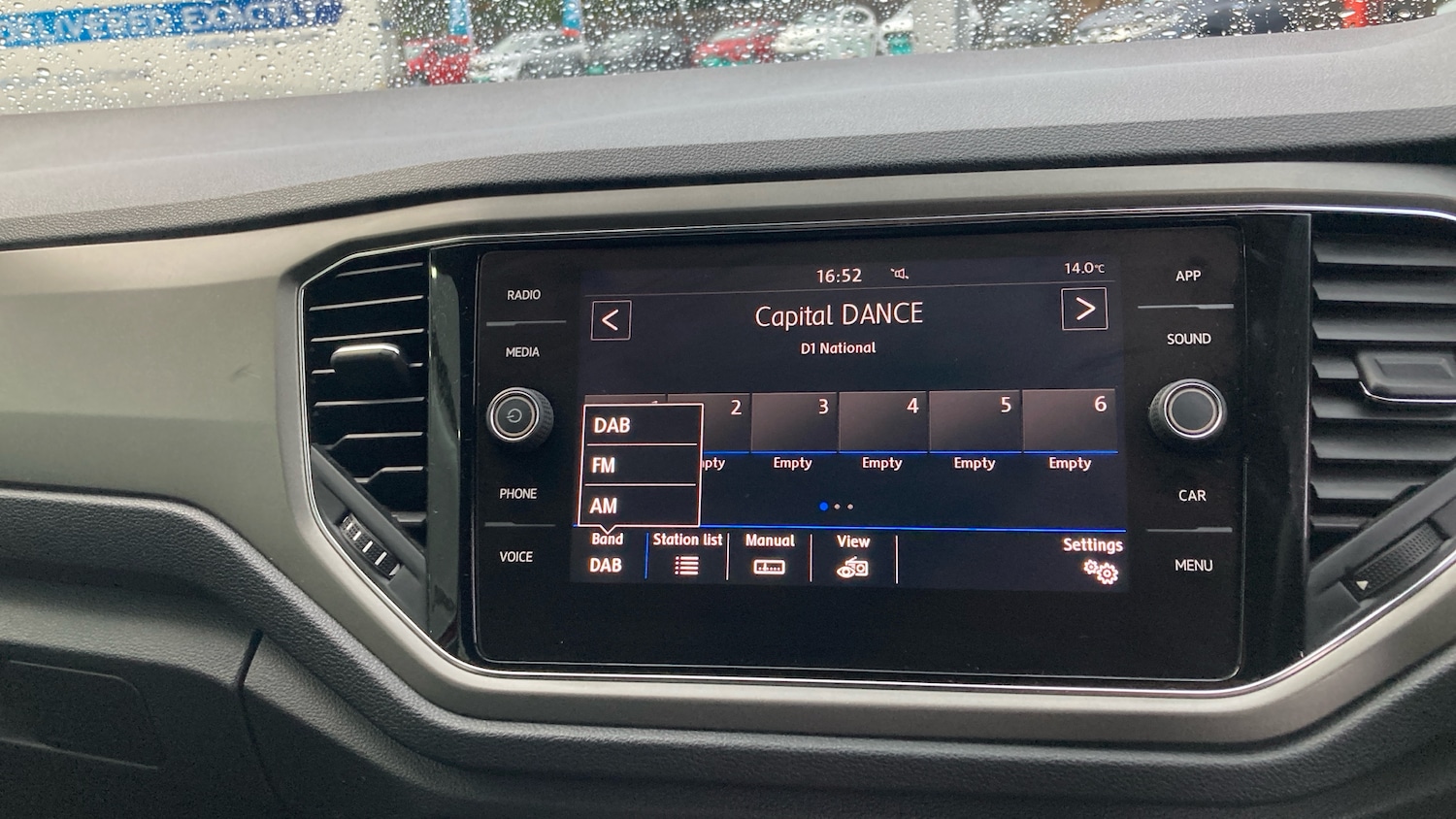 Used Volkswagen T-Roc 2020 for sale - 76319523: Photo 43