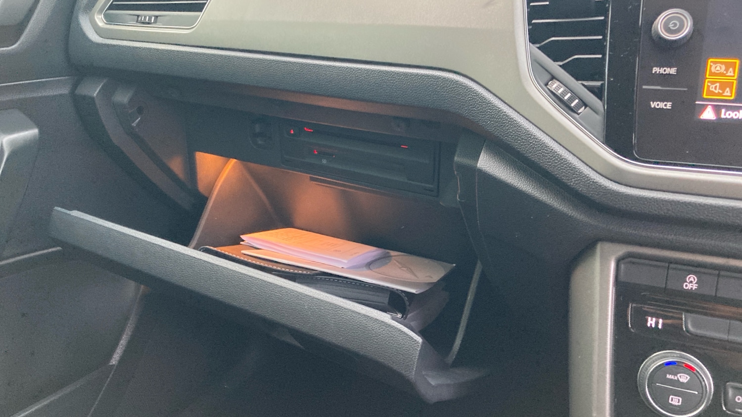 Used Volkswagen T-Roc 2020 for sale - 76319523: Photo 46