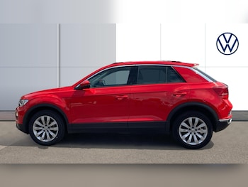 Used Volkswagen T-Roc 2020 for sale - 76319523: Photo