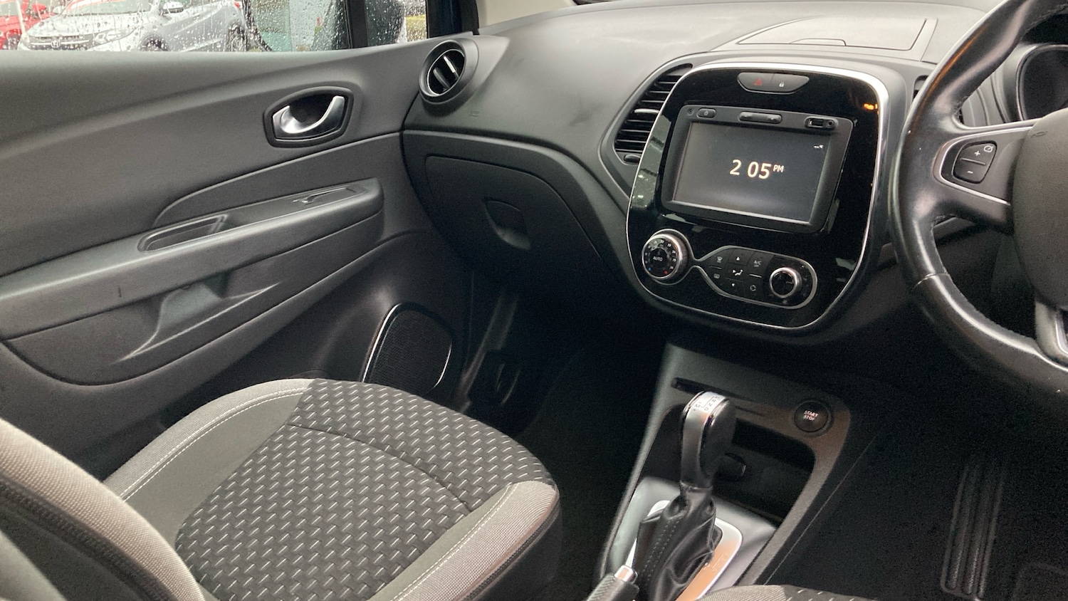 Used Renault Captur 2018 for sale - 76637577: Photo 14